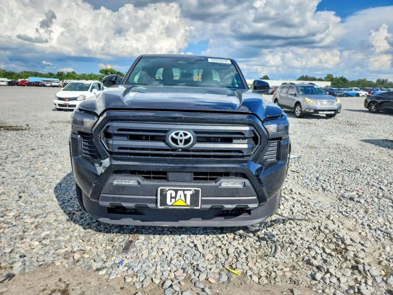 2025 Toyota Tacoma Double Cab - photo 5