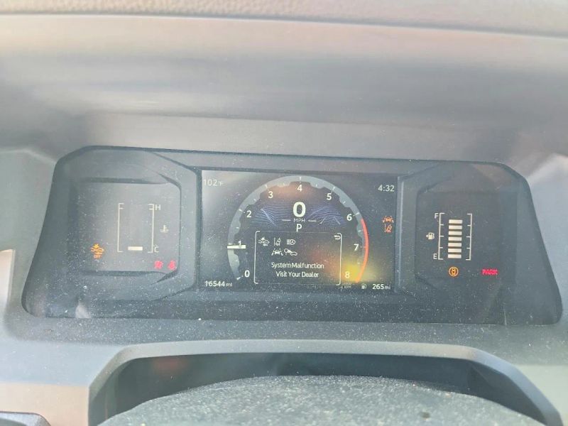 2025 Toyota Tacoma Double Cab - photo 9