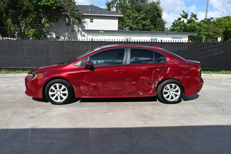 2025 Toyota Corolla - photo 5