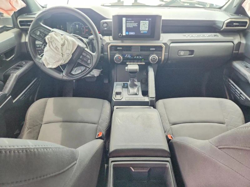 2025 Toyota Tacoma Double Cab - photo 8