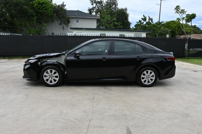 2026 Toyota Camry - photo 6