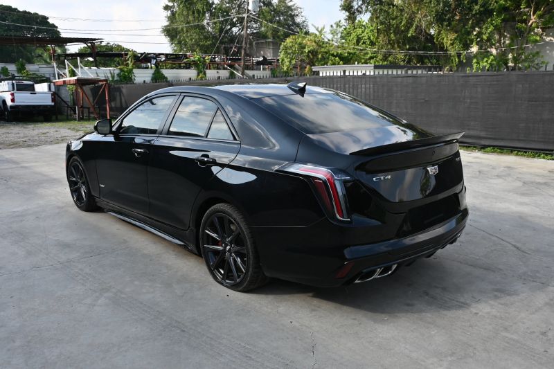 2023 Cadillac CT4 - photo 3