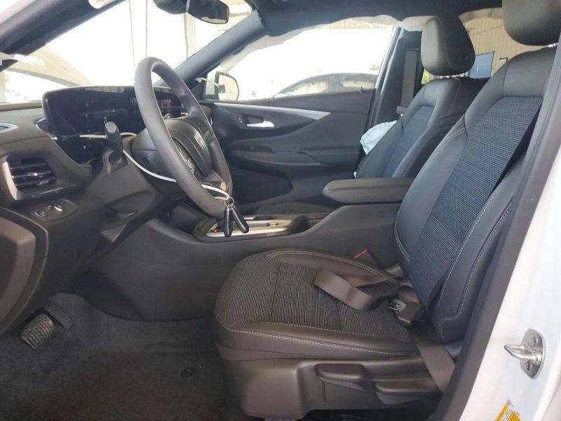 2025 Buick Envista - photo 7