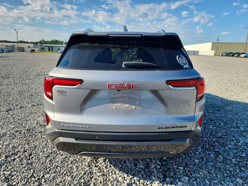 2026 GMC Terrain - photo 6