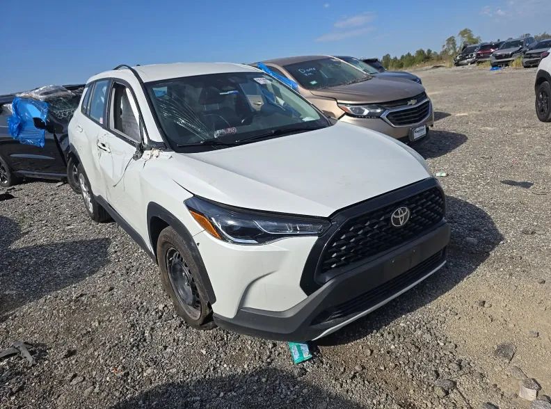 2025 Toyota Corolla Cross - photo 1