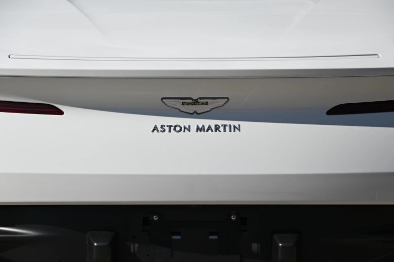 2020 Aston Martin DB11 - photo 8