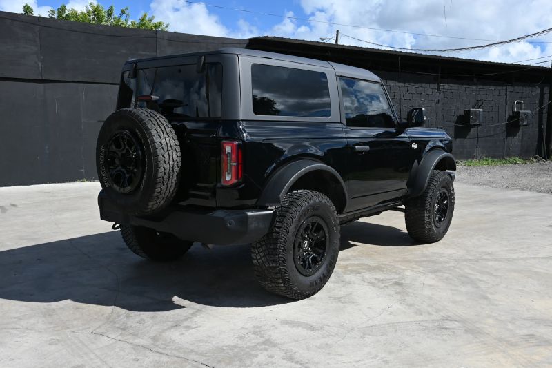 2023 Ford Bronco - photo 3