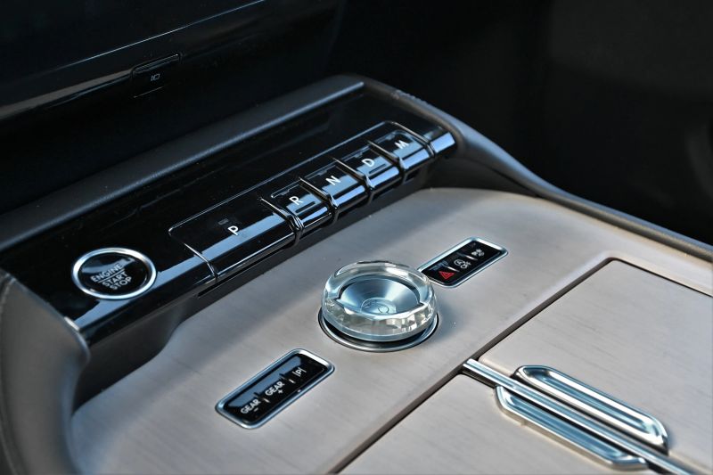 2025 Lincoln Navigator - photo 17