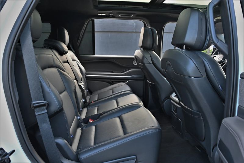 2025 Lincoln Navigator - photo 22
