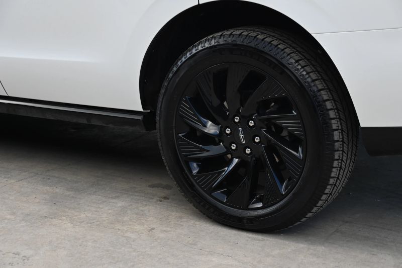 2025 Lincoln Navigator - photo 8