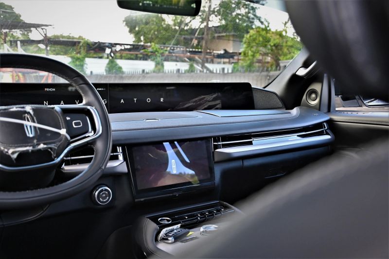 2025 Lincoln Navigator - photo 10