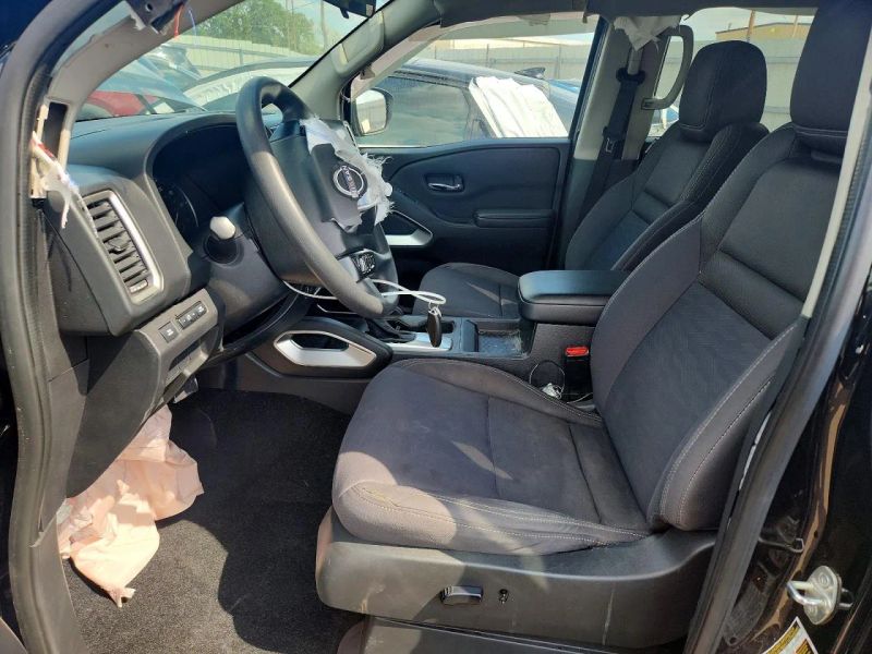 2022 Nissan Frontier Crew Cab - photo 7