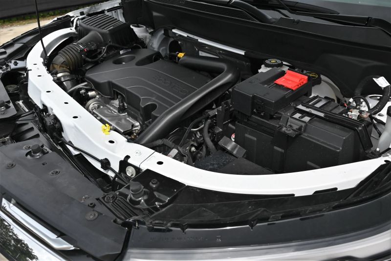 2025 Chevrolet Equinox - photo 16