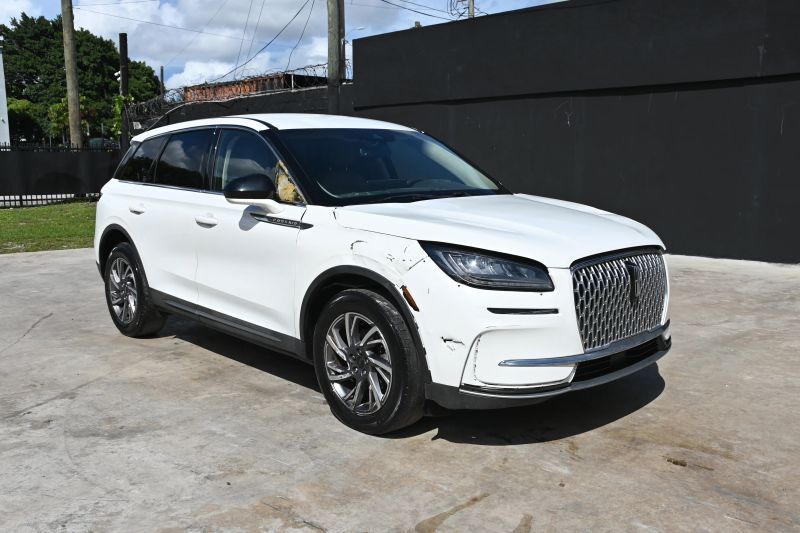 2023 Lincoln Corsair - photo 1
