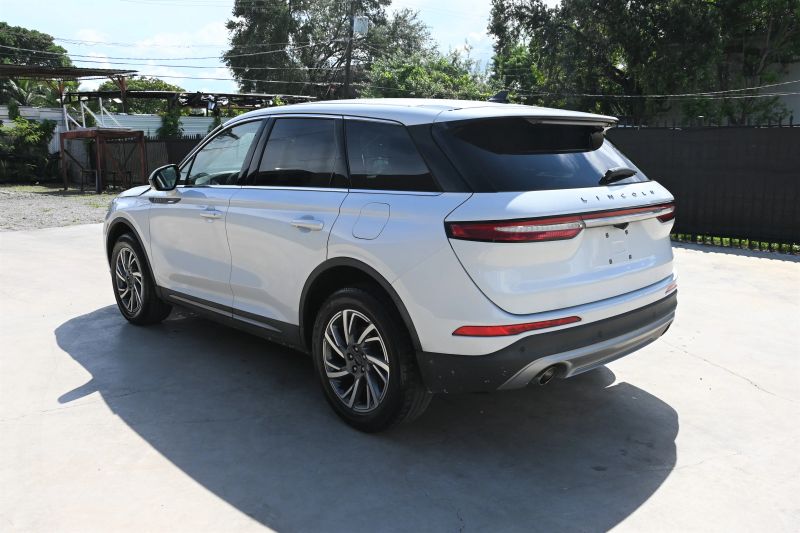 2023 Lincoln Corsair - photo 3
