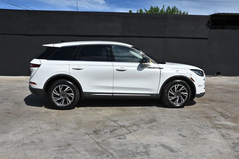 2023 Lincoln Corsair - photo 6