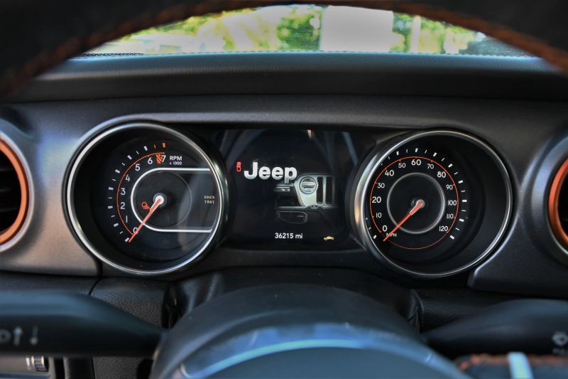 2023 Jeep Gladiator - photo 9