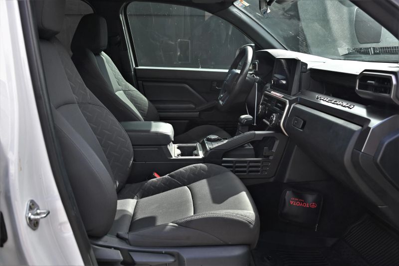 2024 Toyota Tacoma Double Cab - photo 13