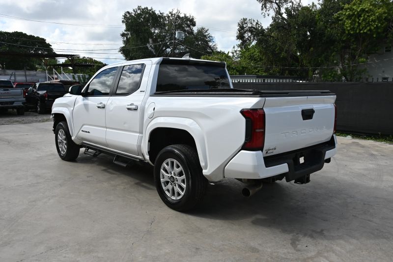 2024 Toyota Tacoma Double Cab - photo 5