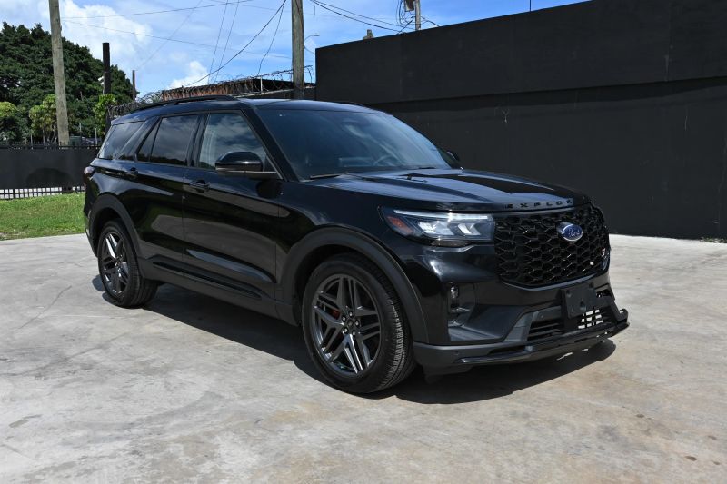 2026 Ford Explorer - photo 1