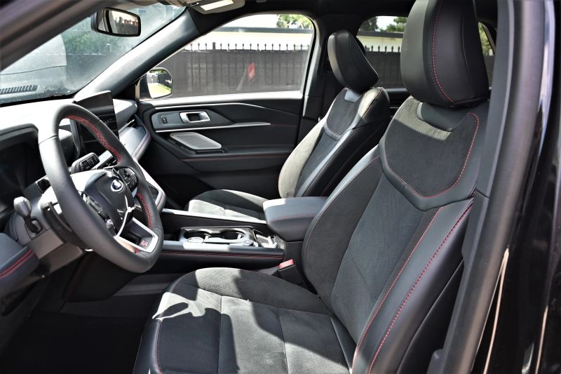 2026 Ford Explorer - photo 13
