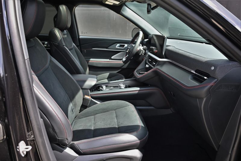 2026 Ford Explorer - photo 17