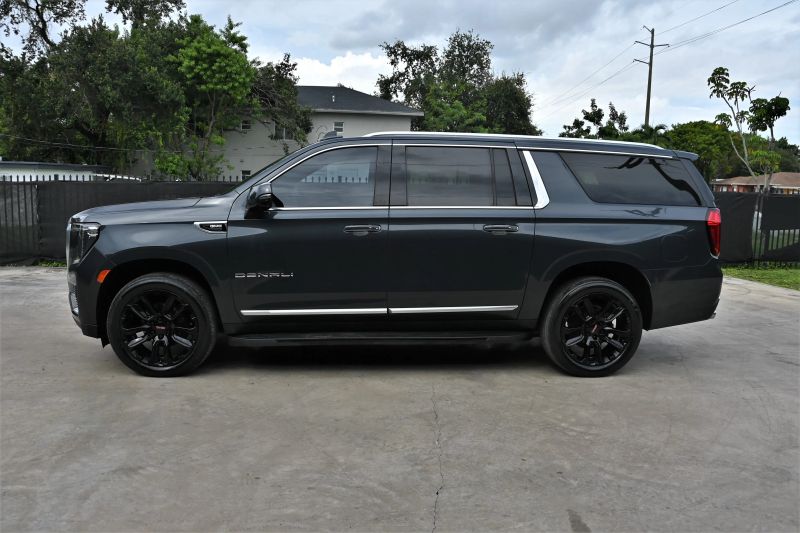 2022 GMC Yukon XL - photo 6