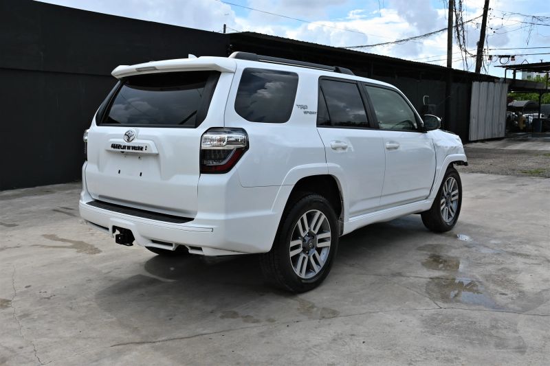 2024 Toyota 4Runner - photo 3