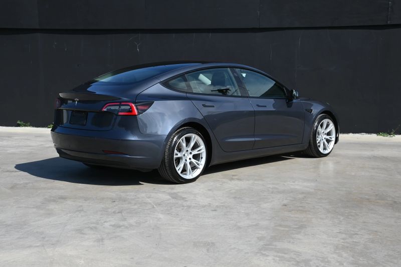 2022 Tesla Model 3 - photo 6