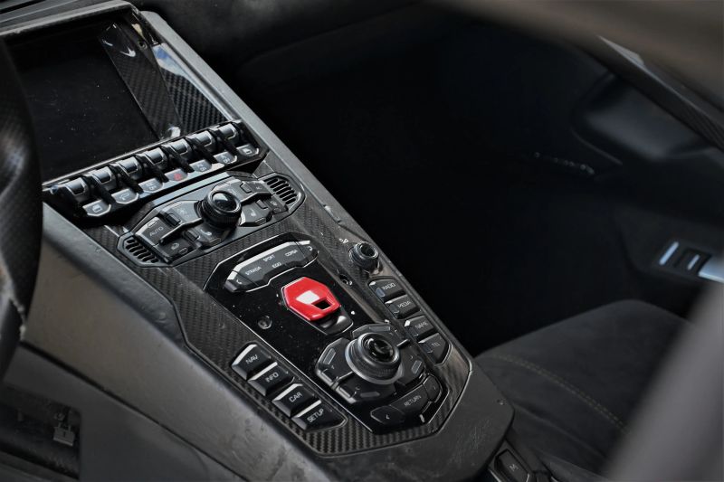 2018 Lamborghini Aventador - photo 12