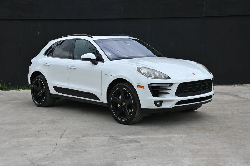2016 Porsche Macan - photo 1
