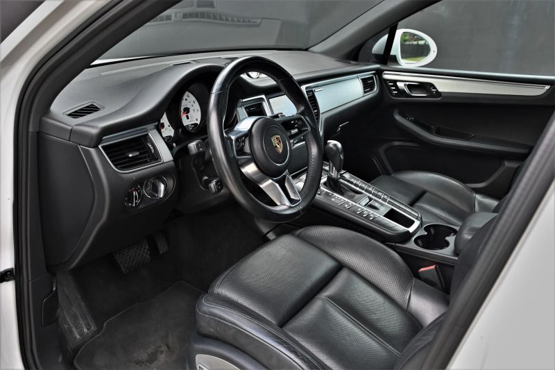 2016 Porsche Macan - photo 21