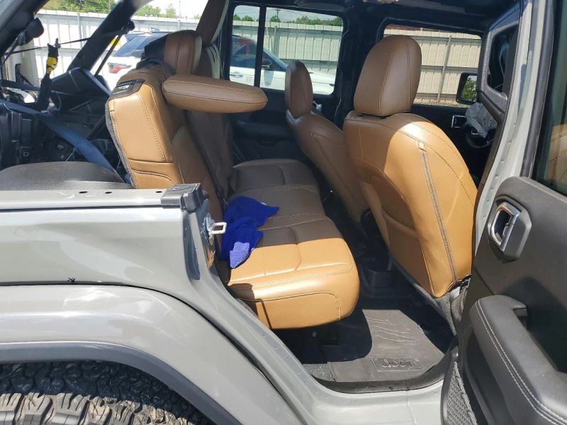 2023 Jeep Wrangler Unlimited - photo 11
