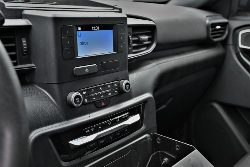 2022 Ford Explorer - photo 13