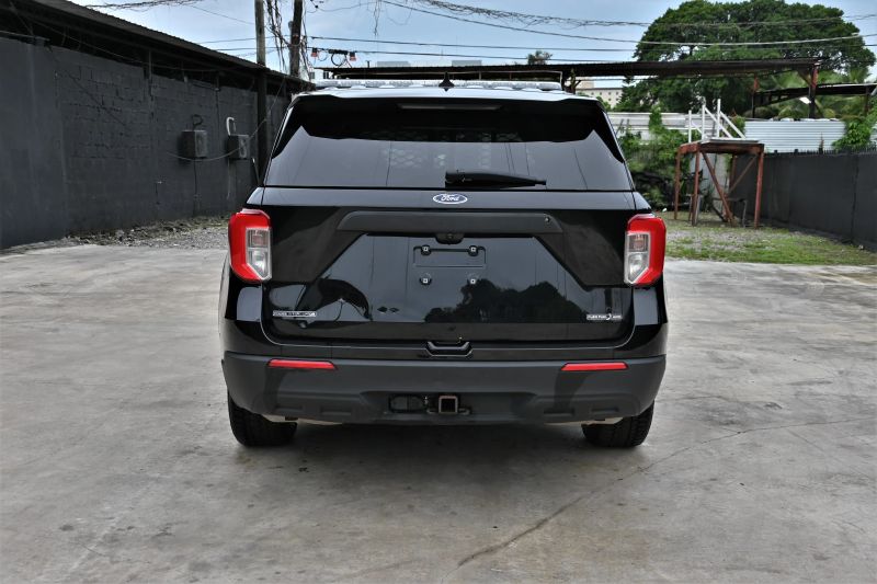 2022 Ford Explorer - photo 4