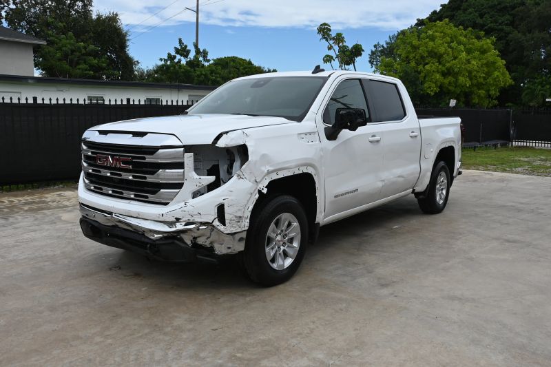 2024 GMC Sierra 1500 Crew Cab - photo 2