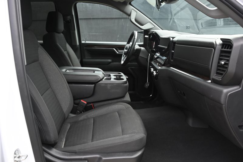 2024 GMC Sierra 1500 Crew Cab - photo 12