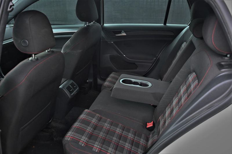 2020 Volkswagen Golf GTI - photo 17