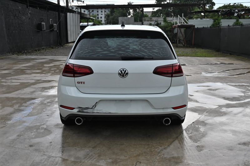 2020 Volkswagen Golf GTI - photo 4