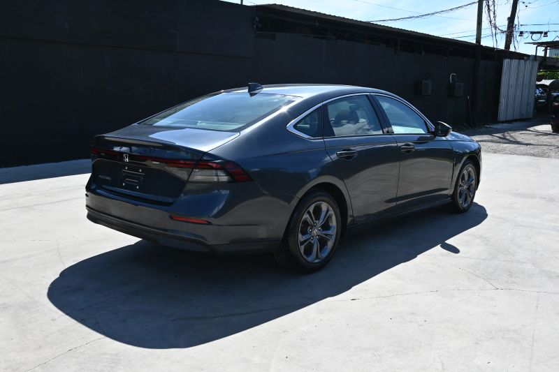 2024 Honda Accord - photo 3