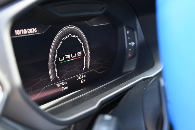 2019 Lamborghini Urus - photo 12