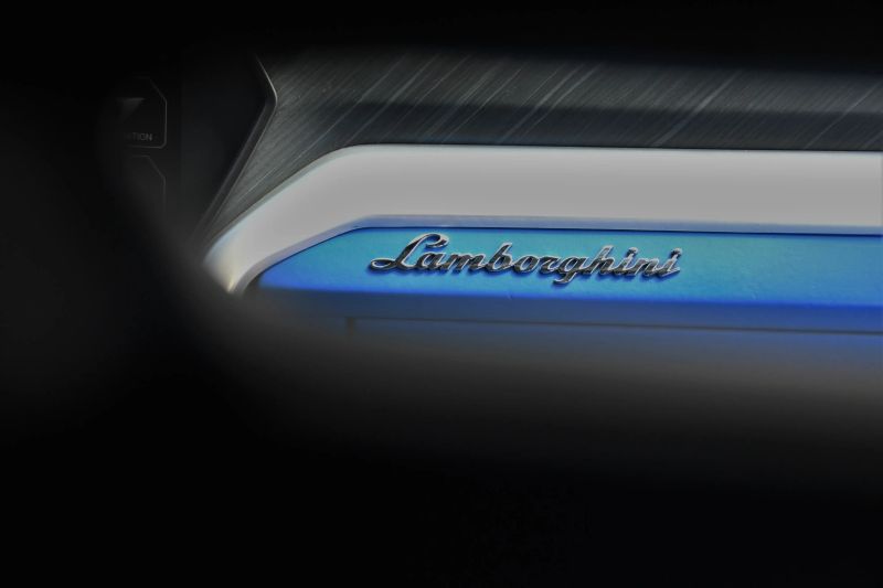 2019 Lamborghini Urus - photo 16