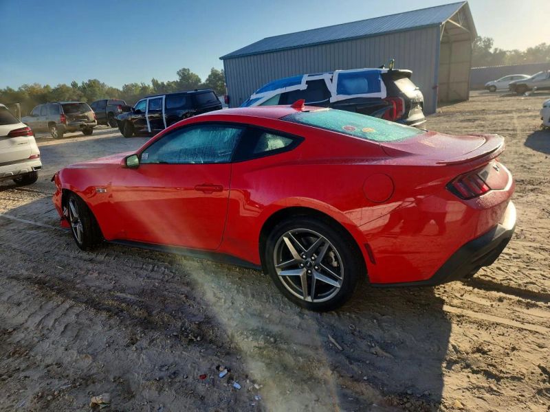 2025 Ford Mustang - photo 4