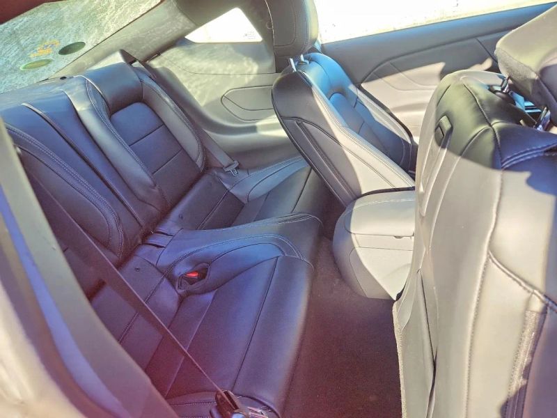 2025 Ford Mustang - photo 10