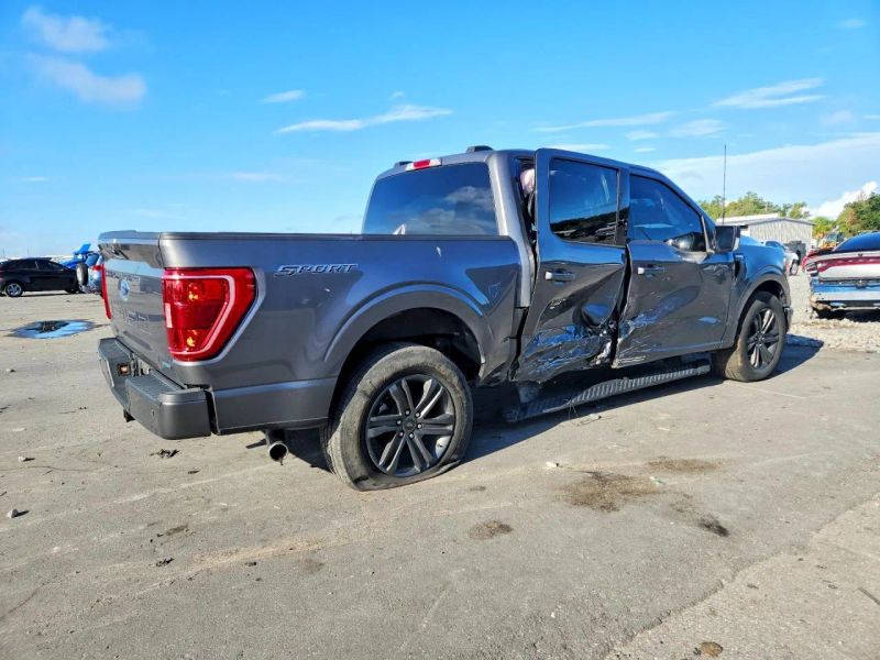 2023 Ford F150 SuperCrew Cab - photo 4