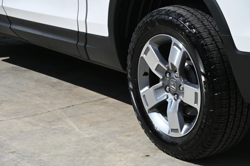 2025 Honda Ridgeline - photo 9