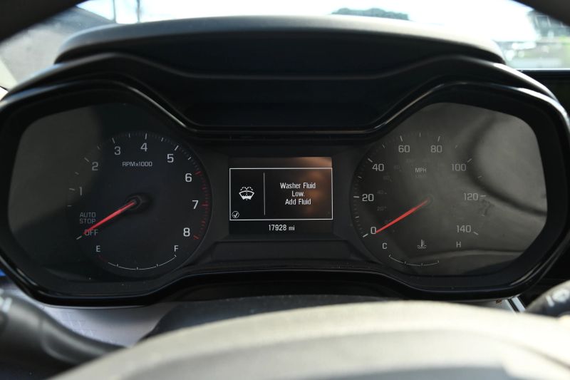 2025 Chevrolet Trax - photo 8