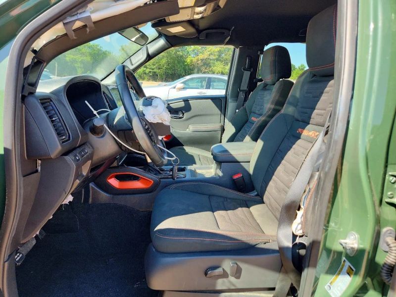 2023 Nissan Frontier Crew Cab - photo 7