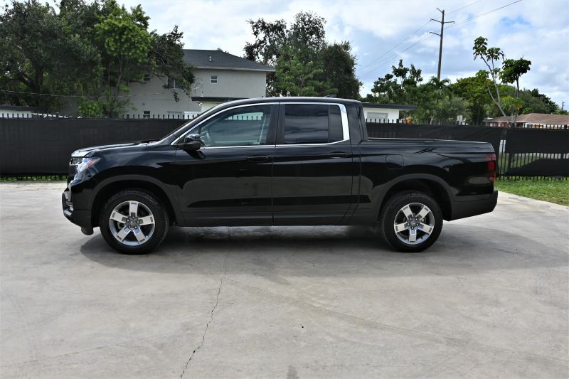 2025 Honda Ridgeline - photo 7