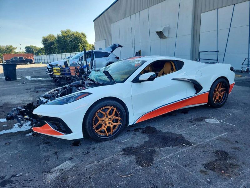 2020 Chevrolet Corvette - photo 1